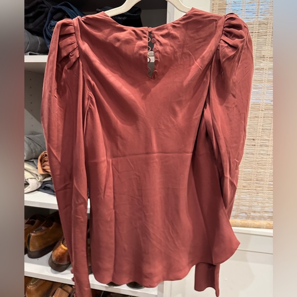 Frame Silk Blouse in Sable - Picture 4 of 7